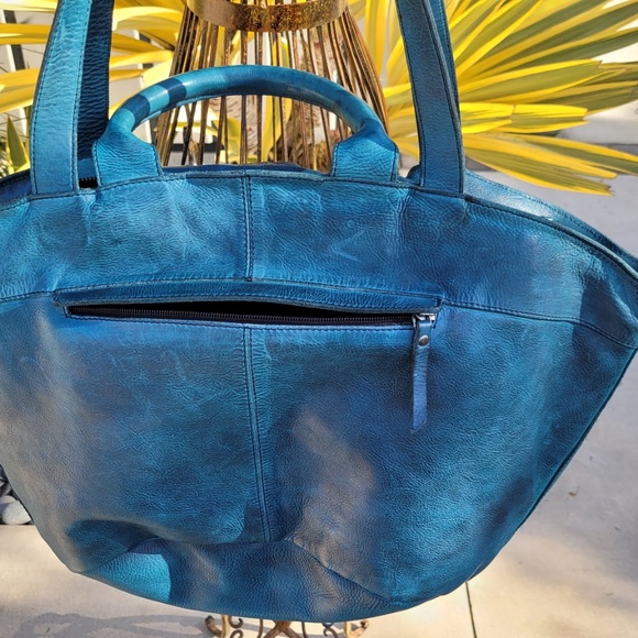 NEW PRICE LATICO BASKETWEAVE BAG 100% LEATHER - BLUE - Picture 2 of 6